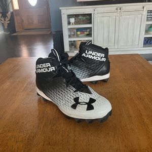 Under armor football shoes